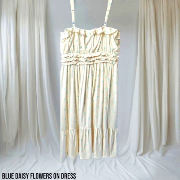 TORRID Plus Size Mini Daisy Whisper White Crinkle Gauze Shirred Bodice Dress 2X - Picture 13 of 16